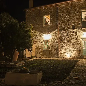 3* Couette-café Cortis Antigas